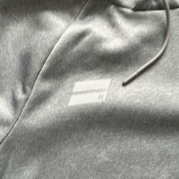 ⭐️ 2 for $10 or $7 each ⭐️ Men’s * Hurley light heather grey sweatshirt * US S - Picture 2 of 7